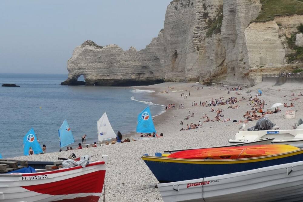 Photo of Others in Etretat