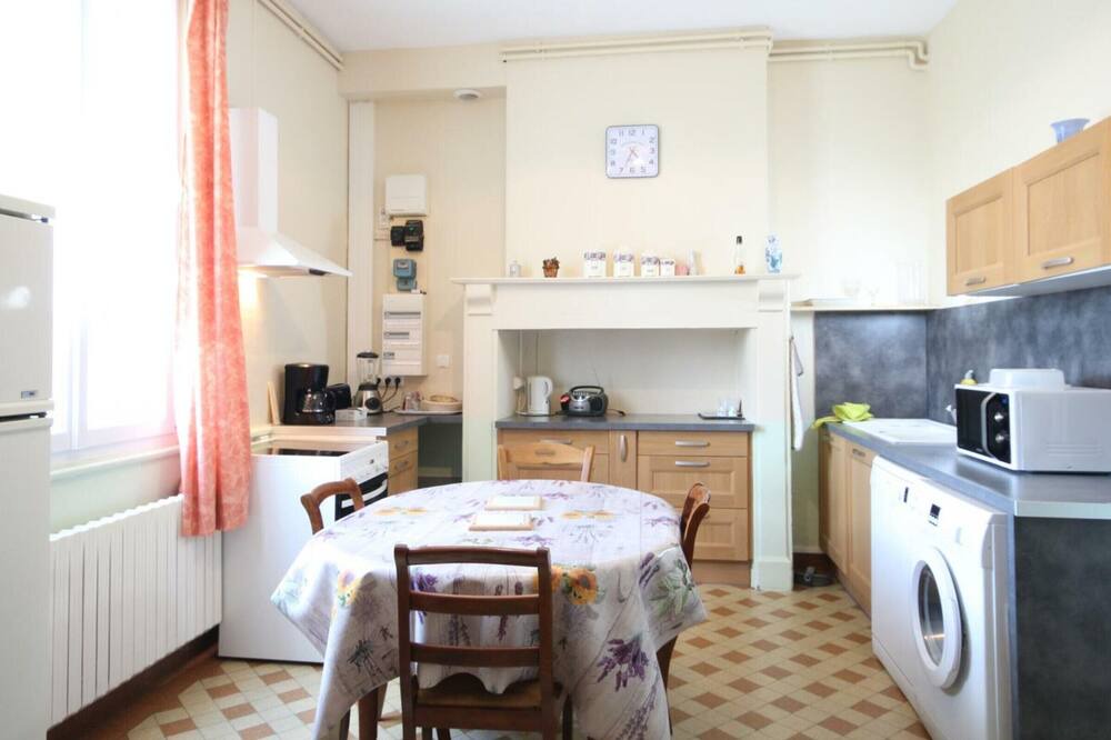 Photo of Kitchen in Saint-Pierre-Benouville