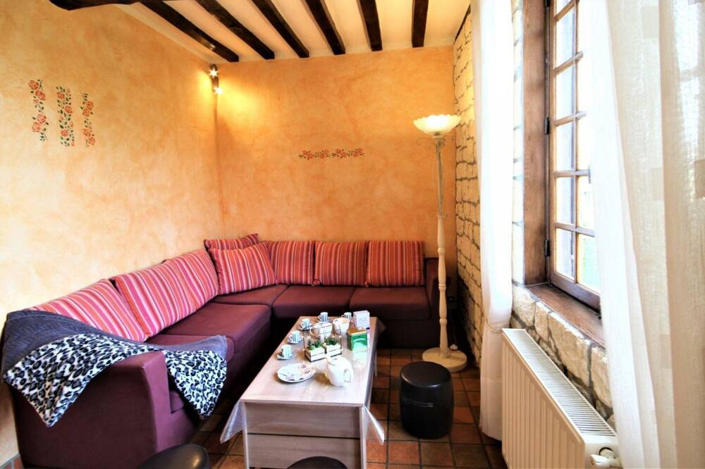 Photo of Livingroom in Sainte-Beuve-en-Riviere
