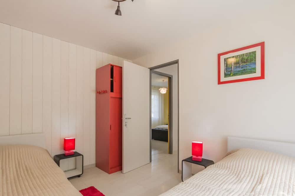 Photo of Bedroom in Saint-Saens