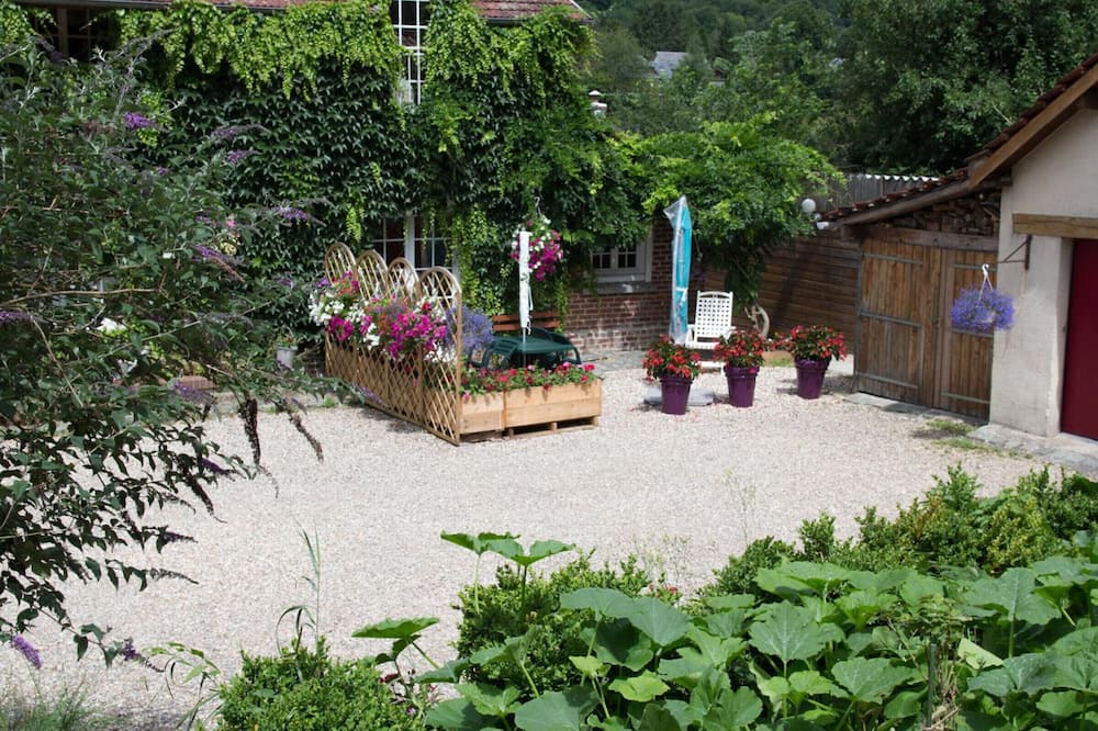 Photo of Others in Saint-Saens