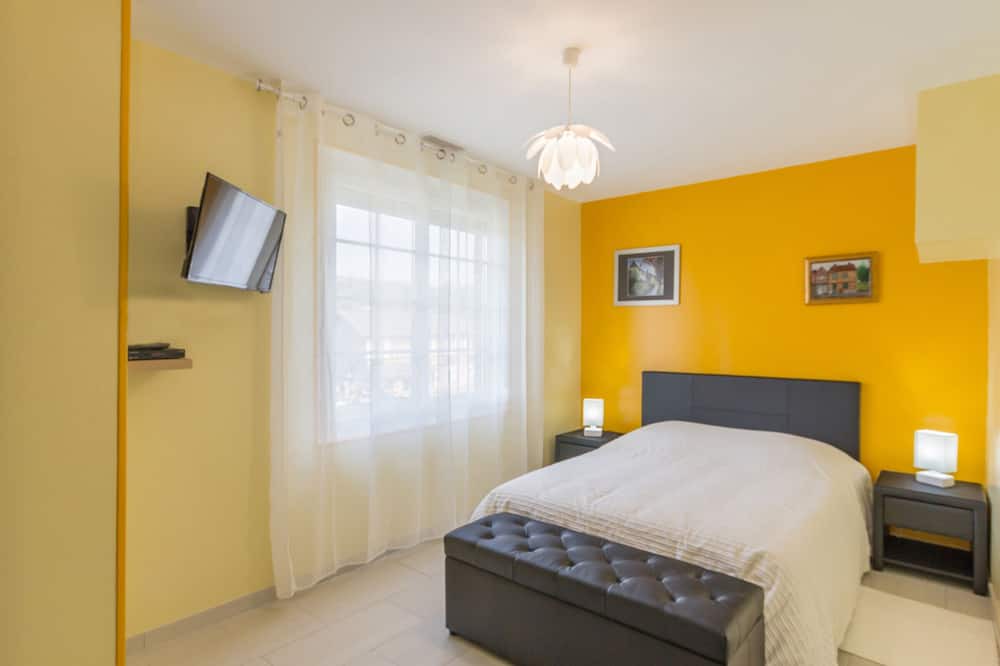 Photo of Bedroom in Saint-Saens