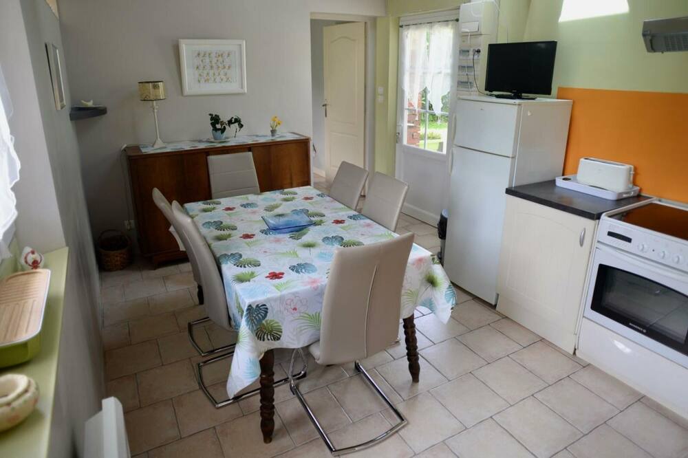 Photo of Kitchen in Villainville