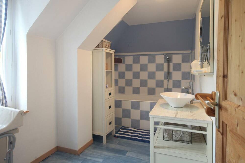 Photo of Kitchen in Gonneville-sur-Scie