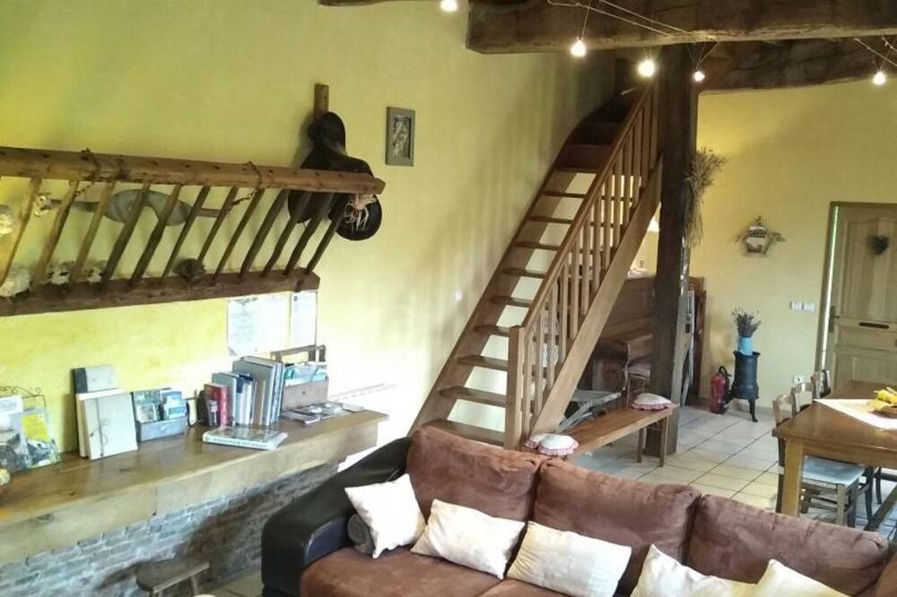 Photo of Livingroom in Gonneville-sur-Scie