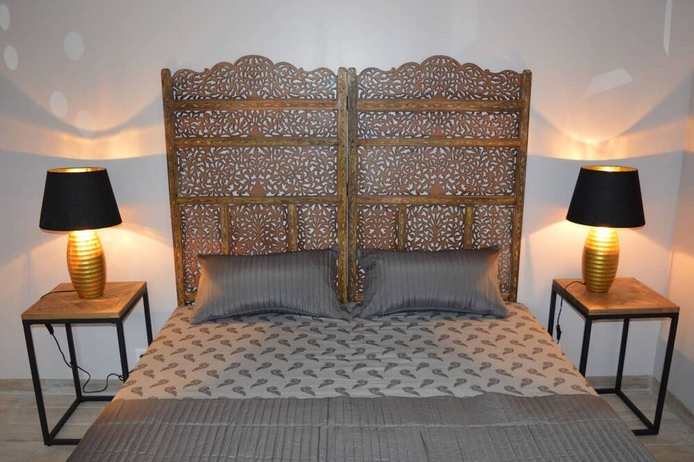 Photo of Bedroom in Villainville