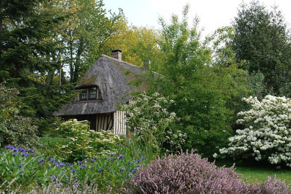 Photo of Outdoor in Saint-Antoine-la-Foret