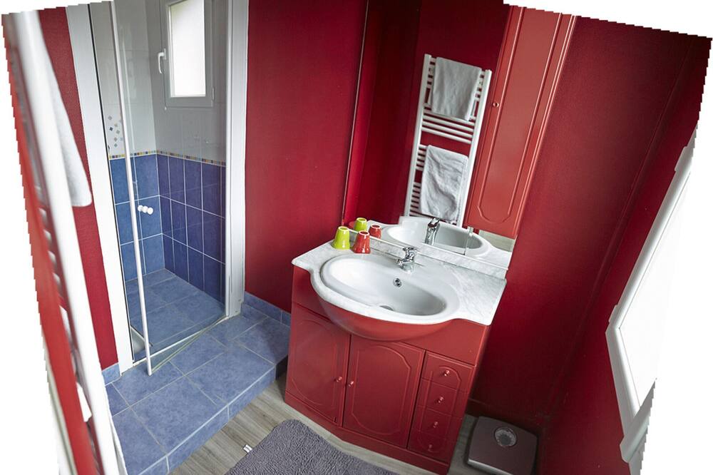 Photo of Bathroom in Pourville-sur-Mer