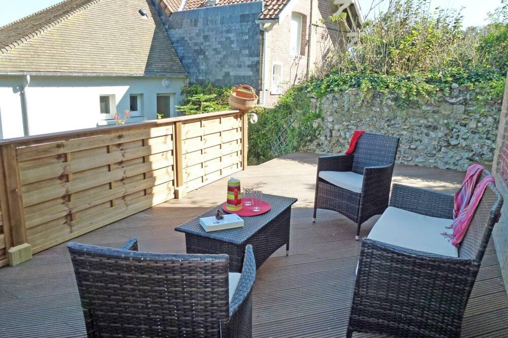 Photo of Patio Balcony in Pourville-sur-Mer