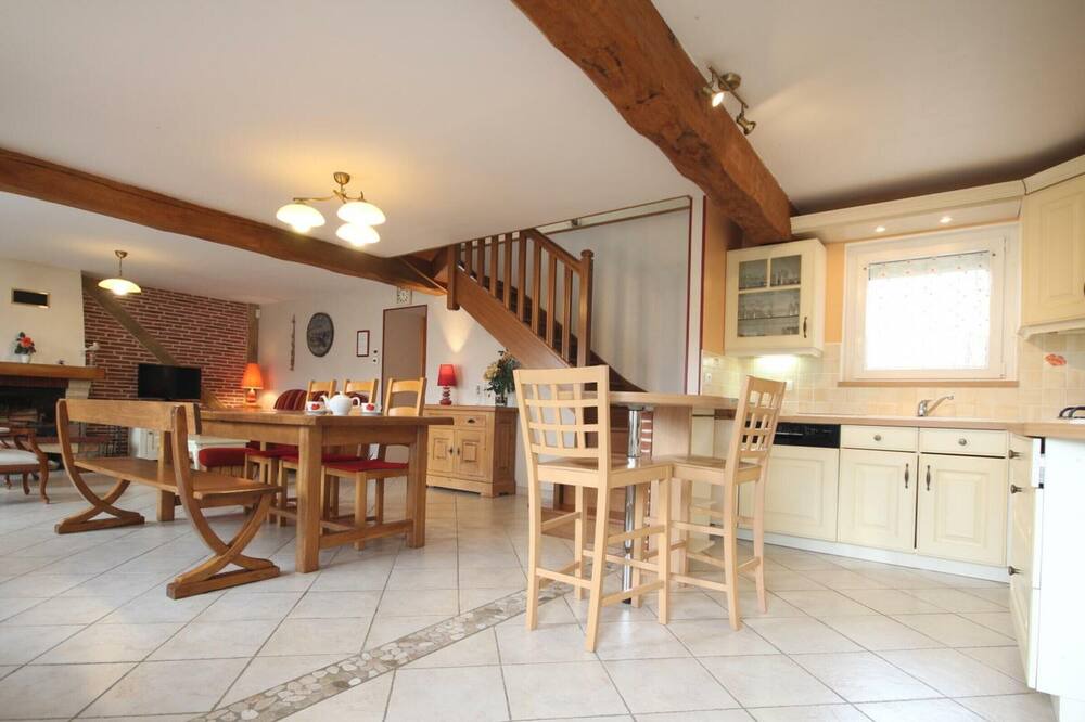 Photo of Kitchen in Saint-Martin-aux-Buneaux