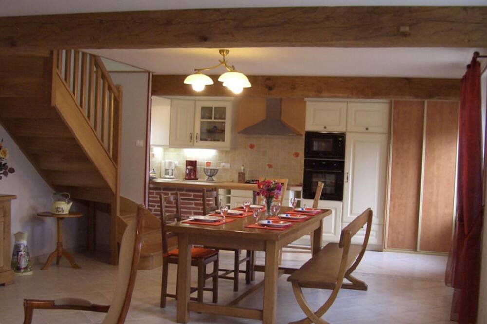 Photo of Kitchen in Saint-Martin-aux-Buneaux