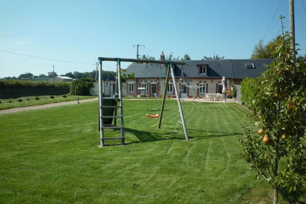 Photo of Others in Saint-Martin-aux-Buneaux