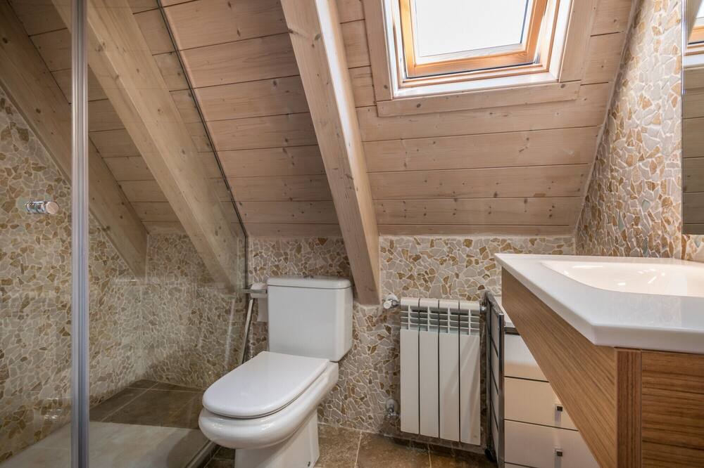 Photo of Bathroom in Arties