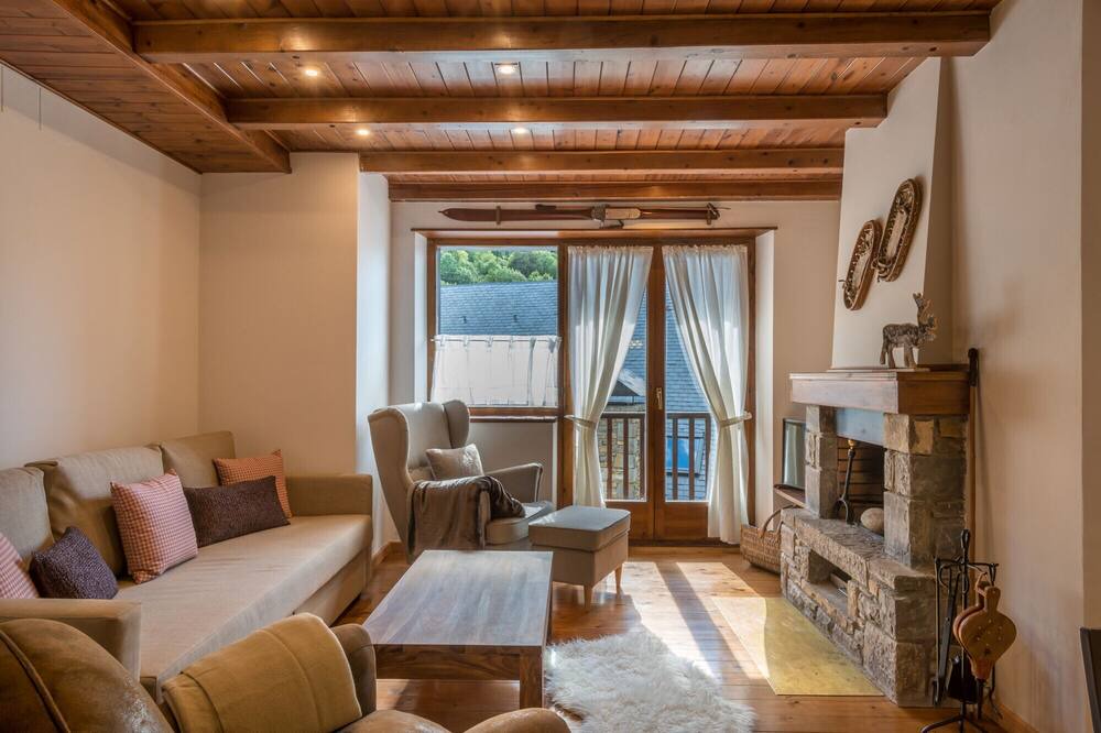 Photo of Livingroom in Salardu