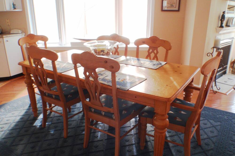Photo of Kitchen in Townsend's Inlet