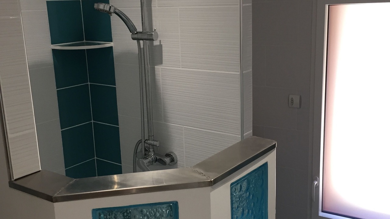 Photo of Bathroom in La Vacquerie-et-Saint-Martin-de-Castries