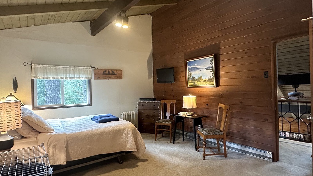 Photo of Outdoor in Packwood