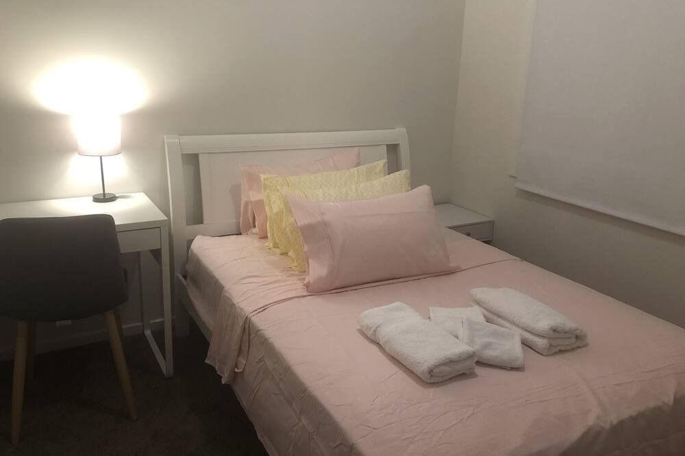 Photo of Bedroom in Tarneit