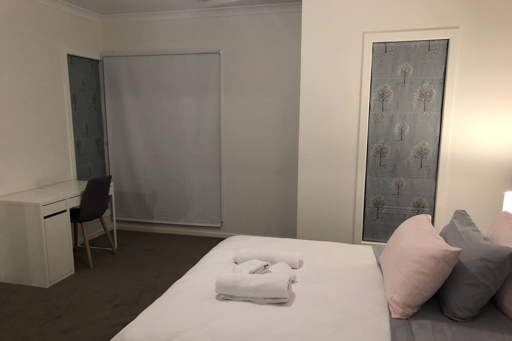Photo of Bedroom in Tarneit