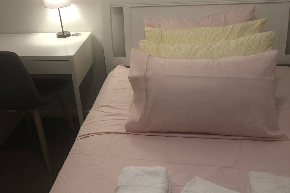 Photo of Bedroom in Tarneit