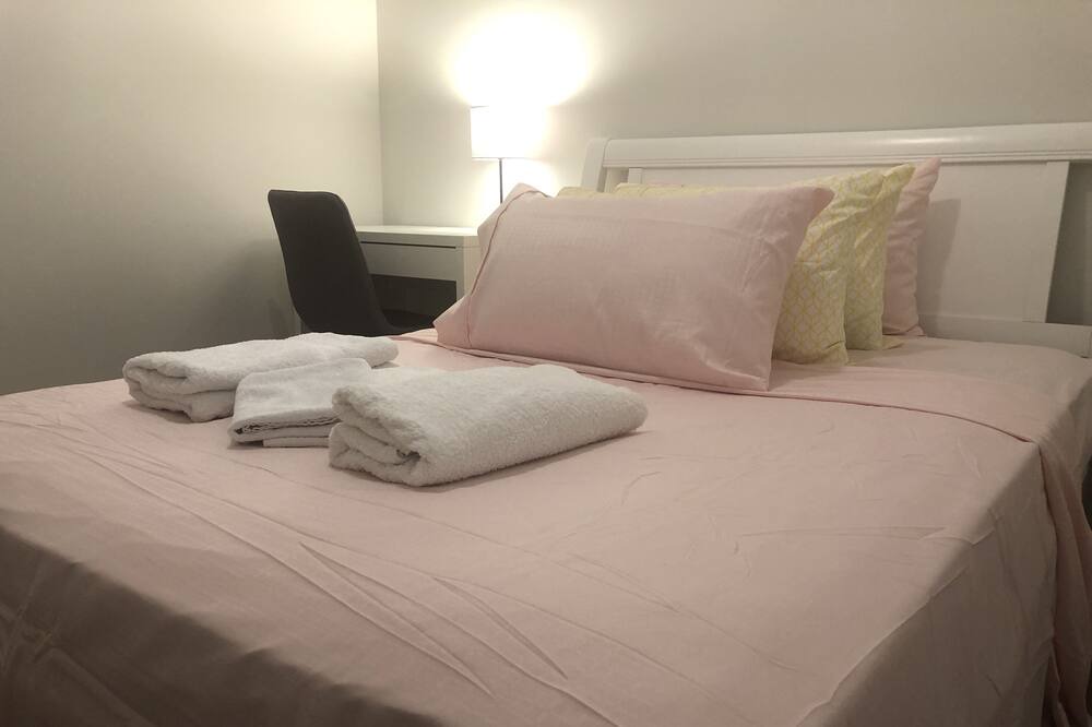 Photo of Bedroom in Tarneit