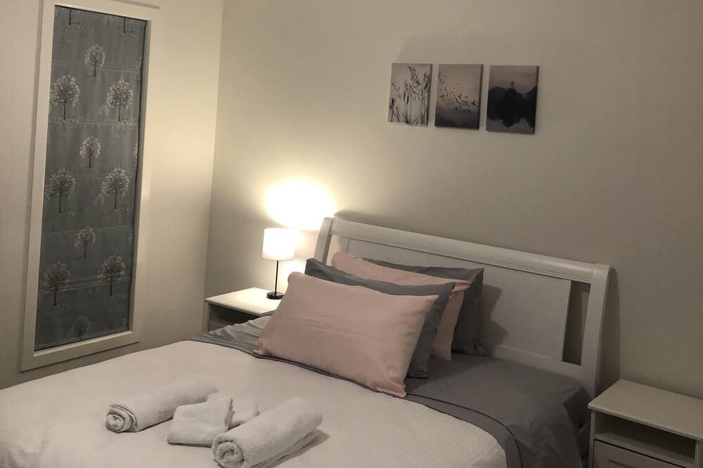 Photo of Bedroom in Tarneit