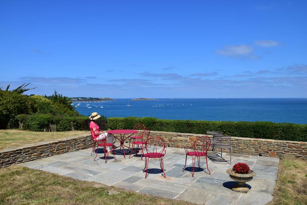 Photo of Others in Cancale