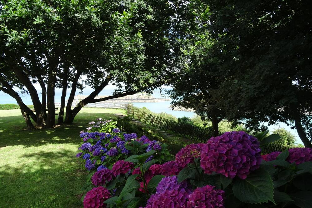 Photo of Outdoor in Cancale