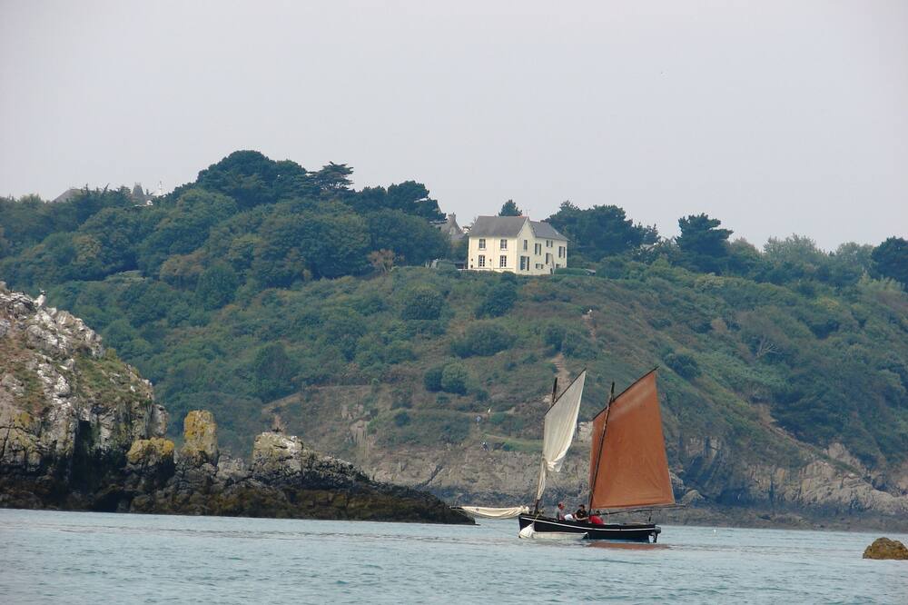 Photo of Others in Cancale