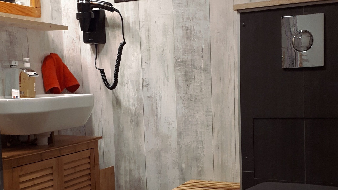 Photo of Bathroom in Six-Fours-les-Plages