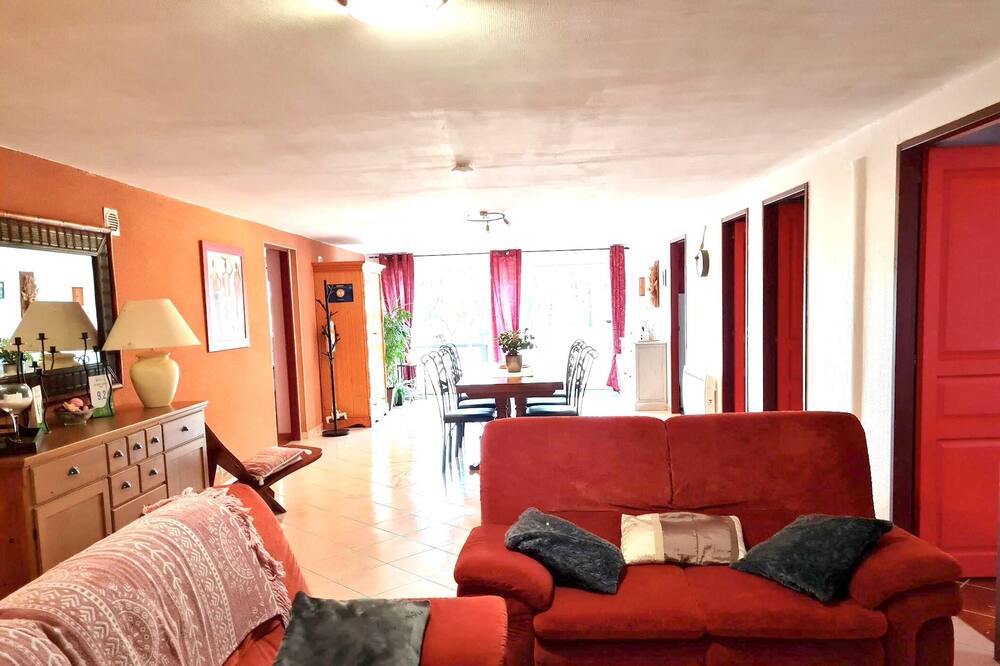 Photo of Livingroom in Maurens