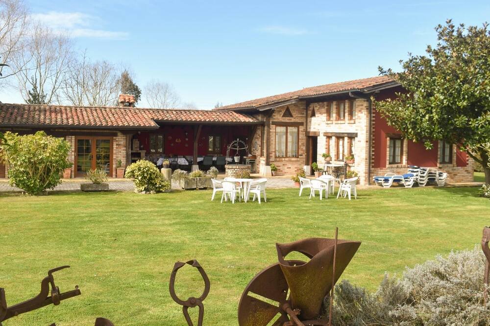 Photo of Outdoor in Galizano