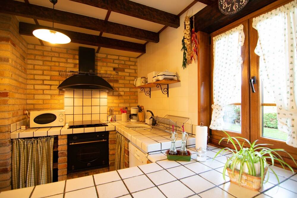 Photo of Kitchen in Galizano