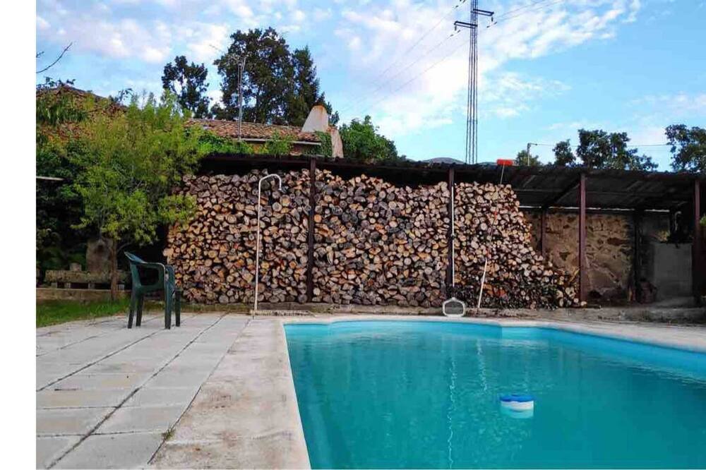 Photo of Outdoor in Navalmahillo