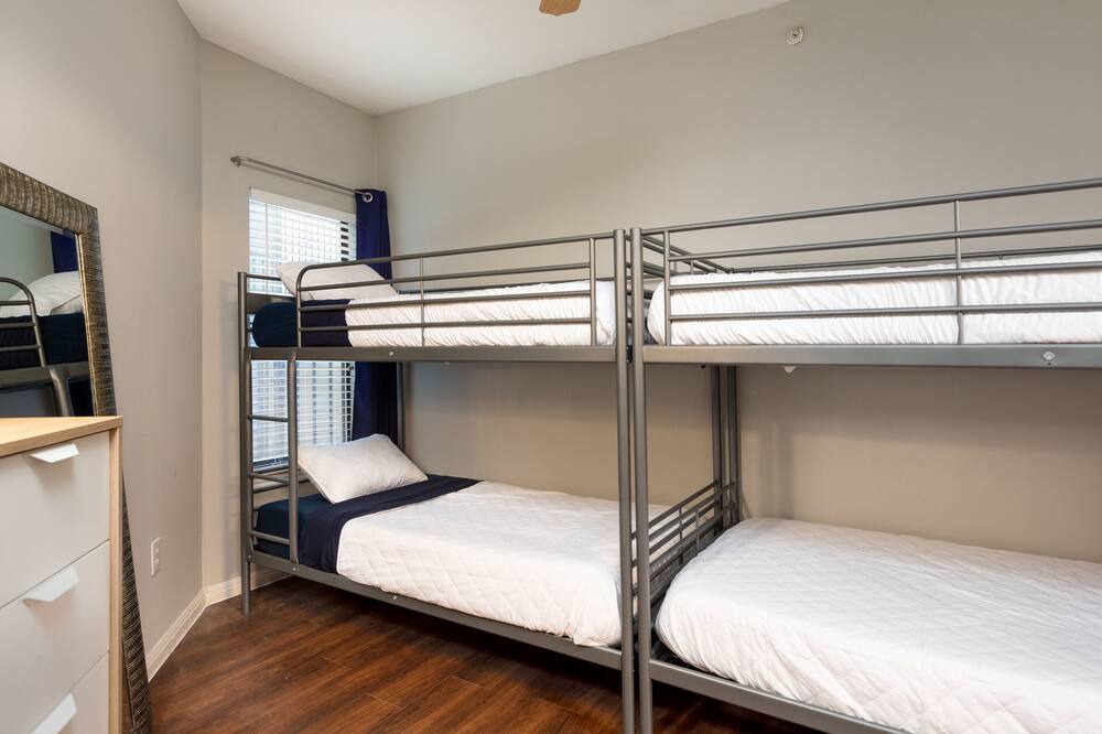 Photo of Bedroom in West Campus