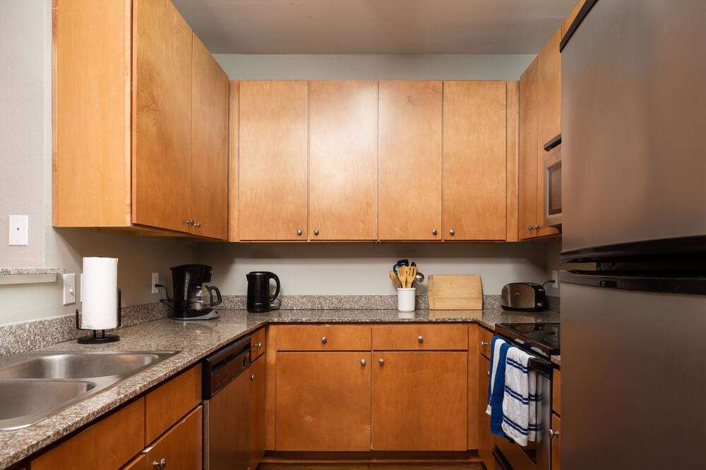 Photo of Kitchen in West Campus