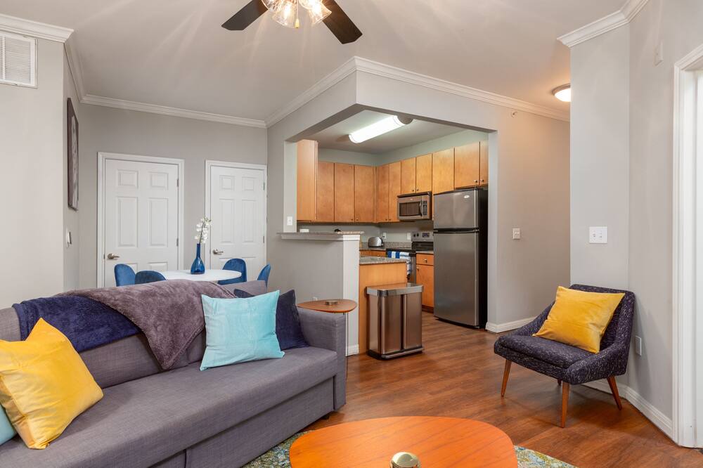 Photo of Livingroom in West Campus