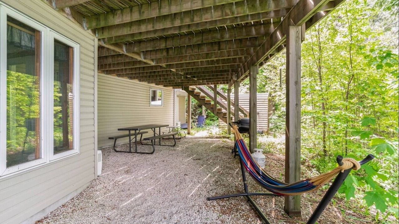 Photo of Patio Balcony in Glen Huron