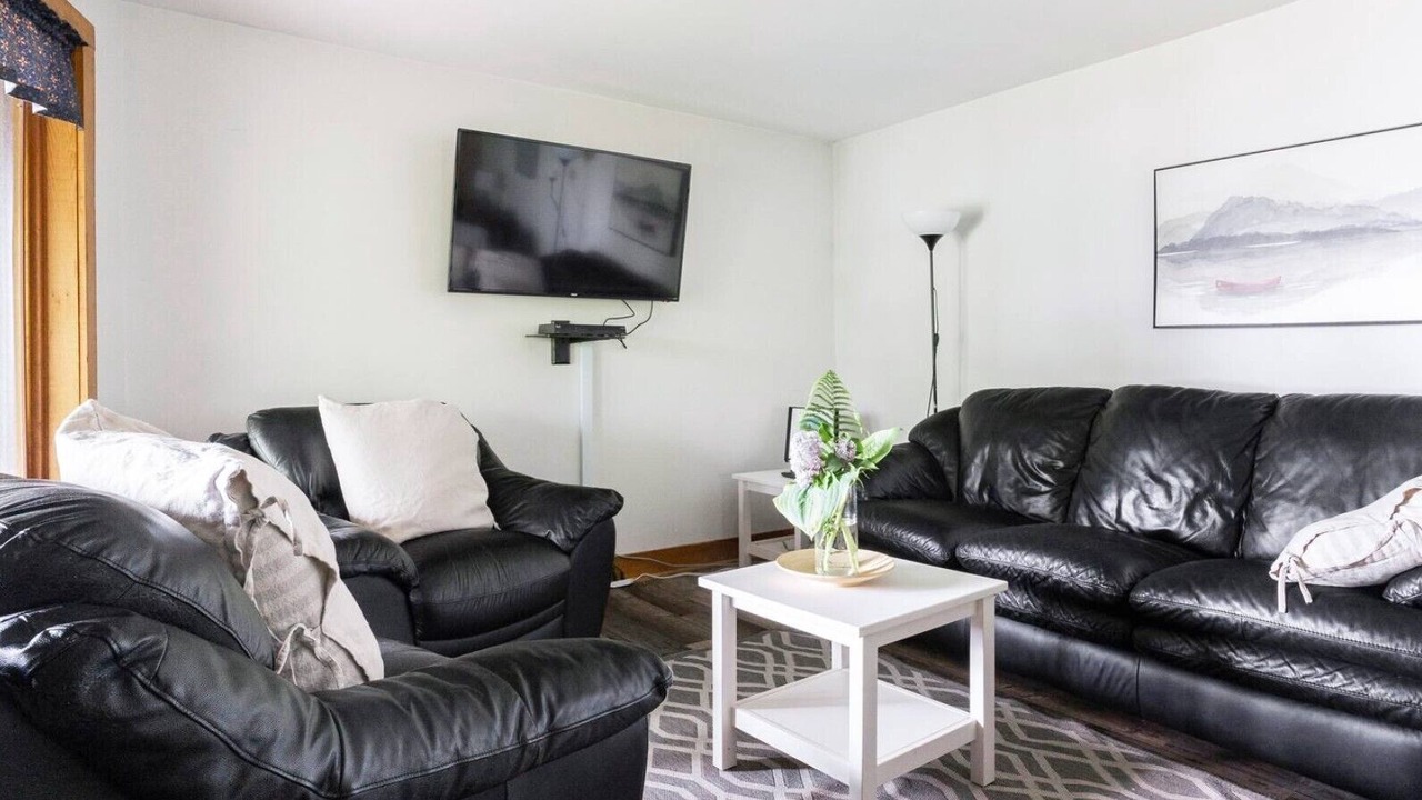 Photo of Livingroom in Glen Huron