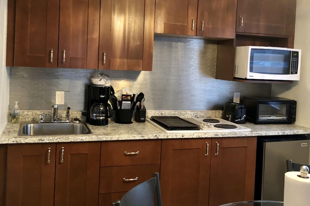 Photo of Kitchen in Tingwick