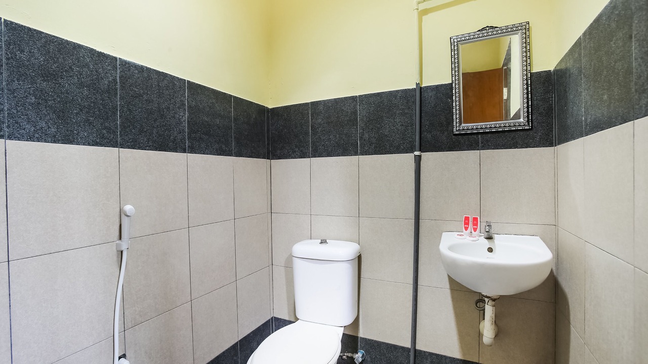 Photo of Bathroom in Banting