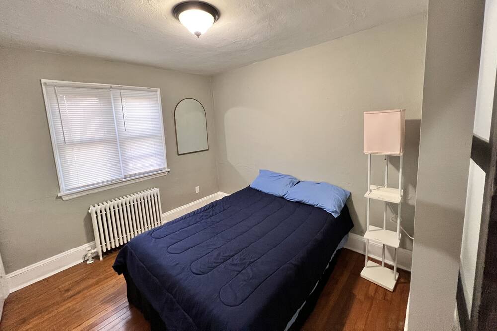 Photo of Bedroom in Delaware City