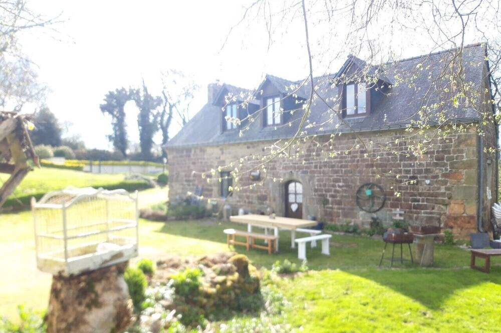 Photo of Outdoor in Langoelan