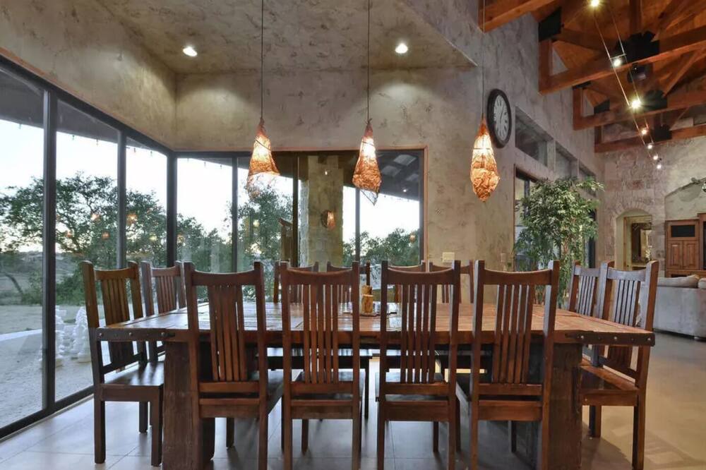 Photo of Kitchen in Oatmeal