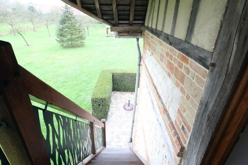 Photo of Patio Balcony in La Mailleraye-sur-Seine