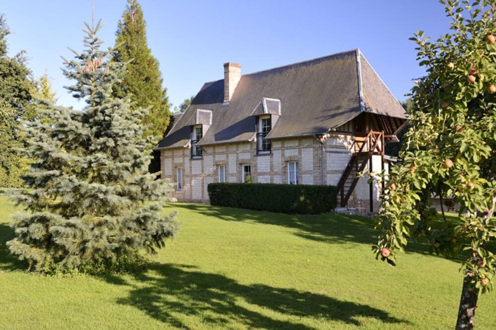 Photo of Outdoor in La Mailleraye-sur-Seine