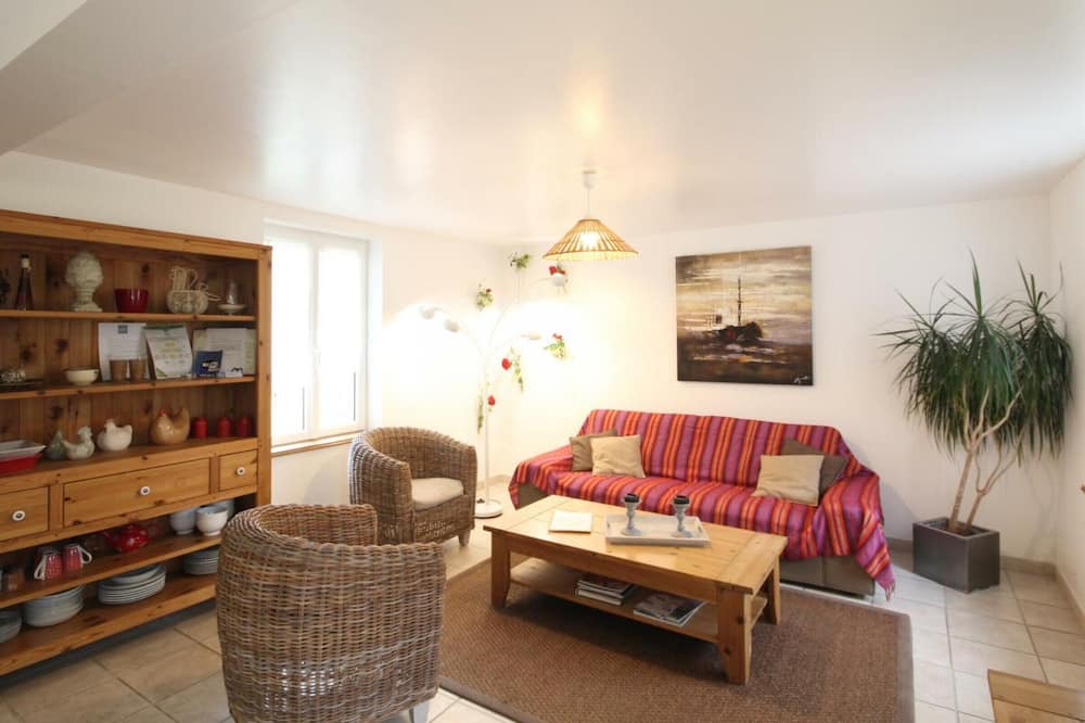 Photo of Livingroom in La Mailleraye-sur-Seine