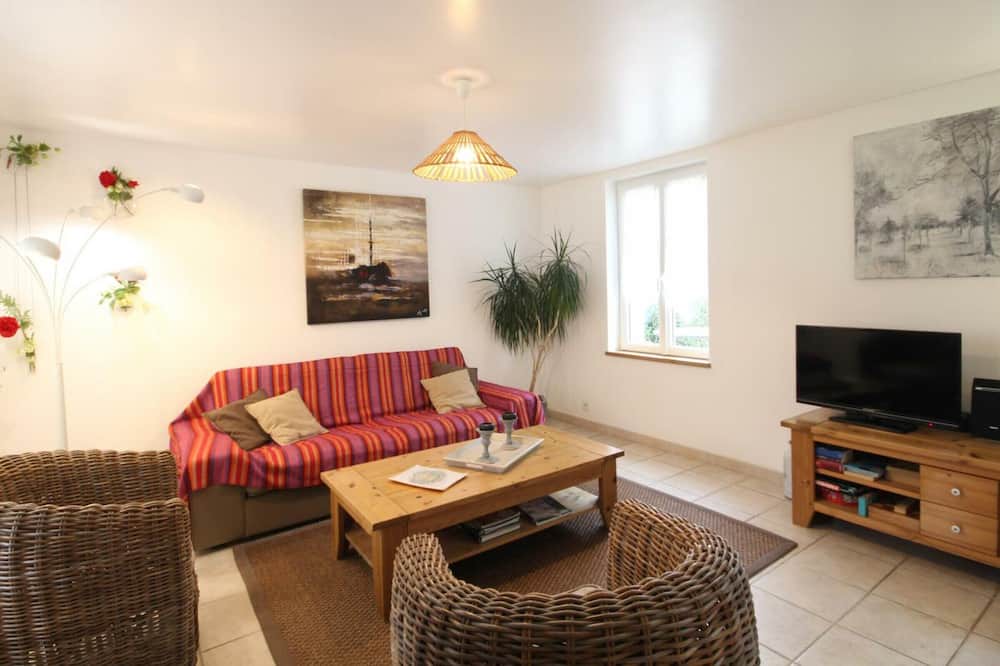 Photo of Livingroom in La Mailleraye-sur-Seine