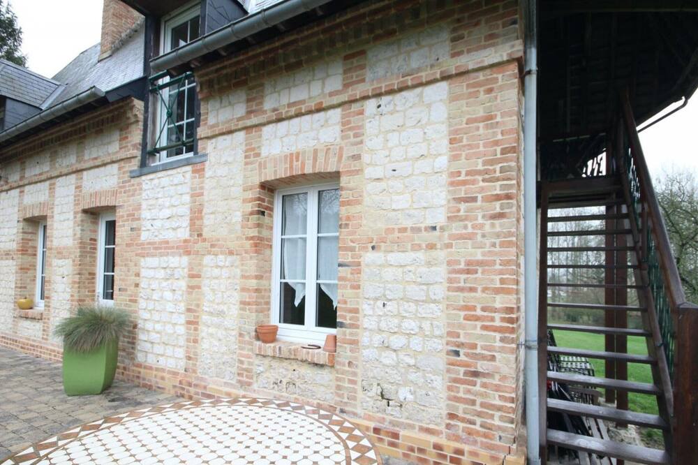 Photo of Patio Balcony in La Mailleraye-sur-Seine