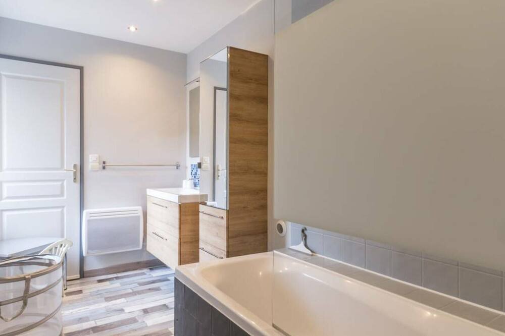 Photo of Bathroom in Les Loges